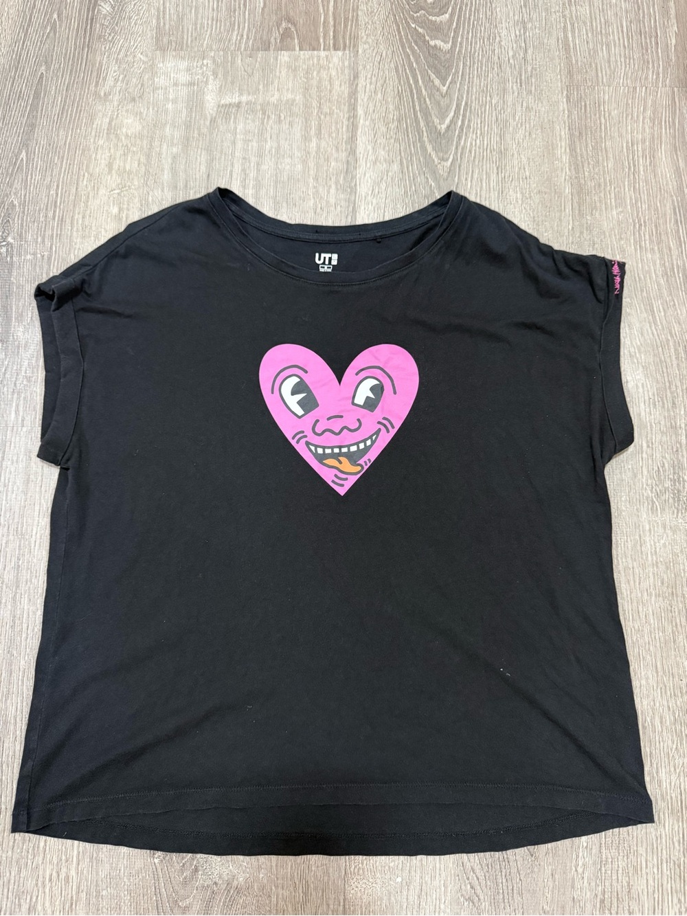 Women’s Keith Haring x Uniqlo collab shirt Size M